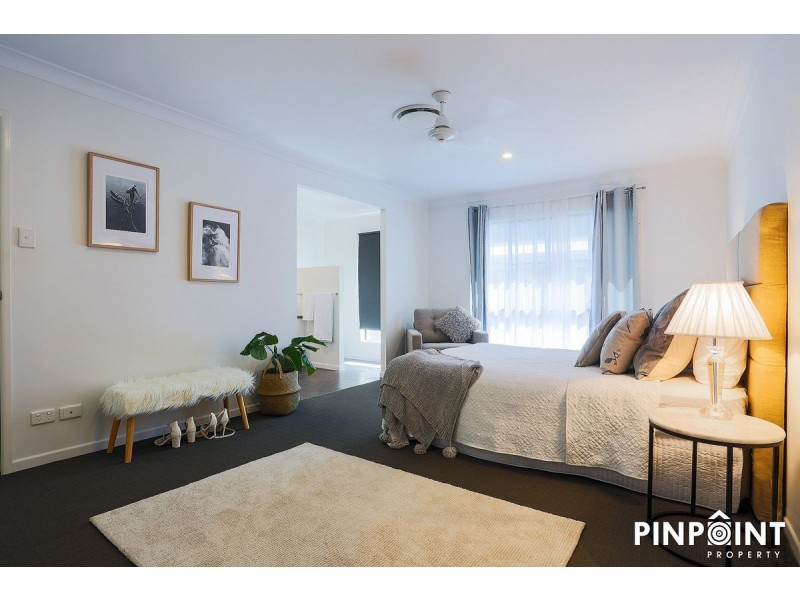 9 Herbert Way, Rural View QLD 4740