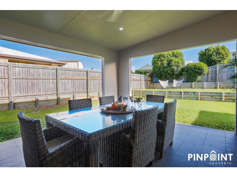 9 Herbert Way, Rural View QLD 4740