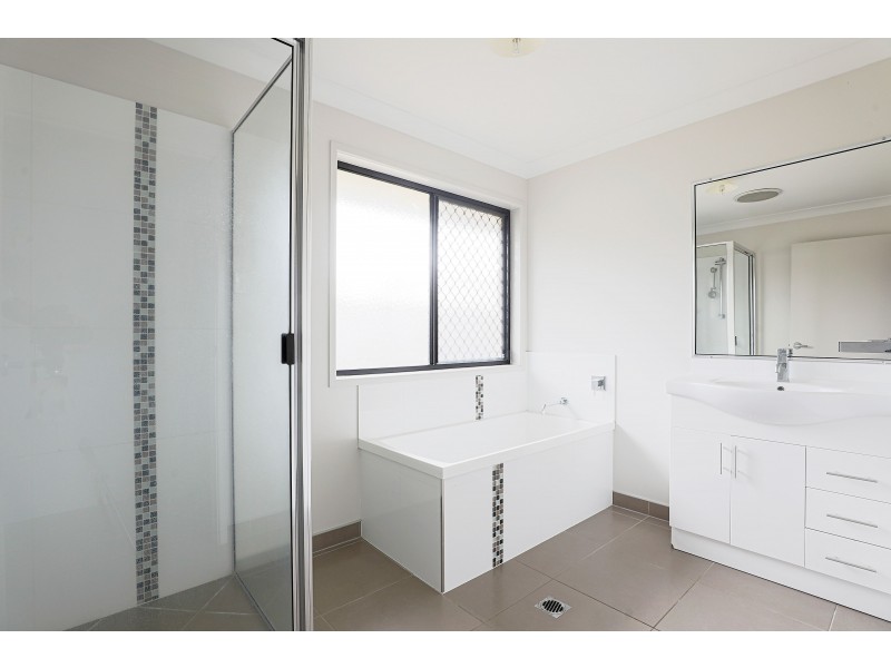 58 Katey Crescent, Mirani QLD 4754