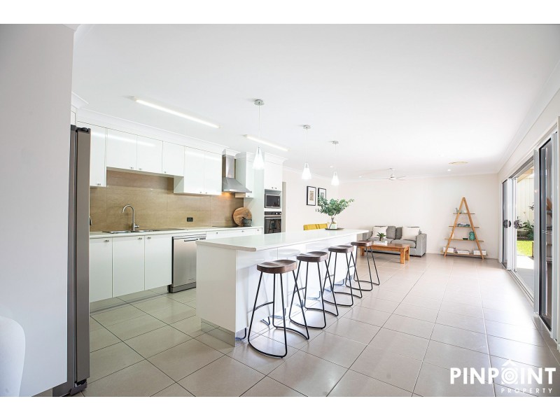 6 Sonoran Street, Rural View QLD 4740