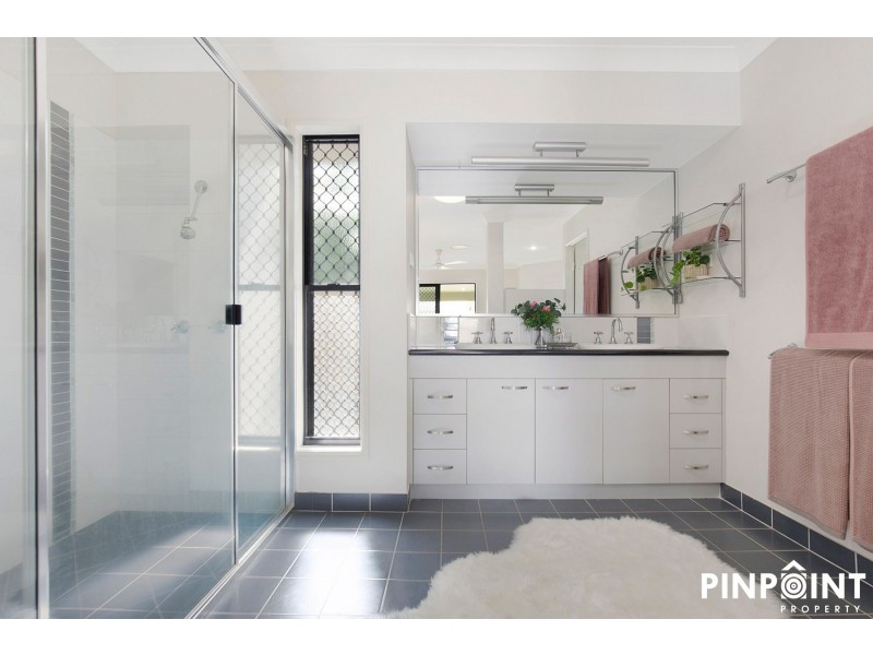 32 Monash Way, Ooralea QLD 4740