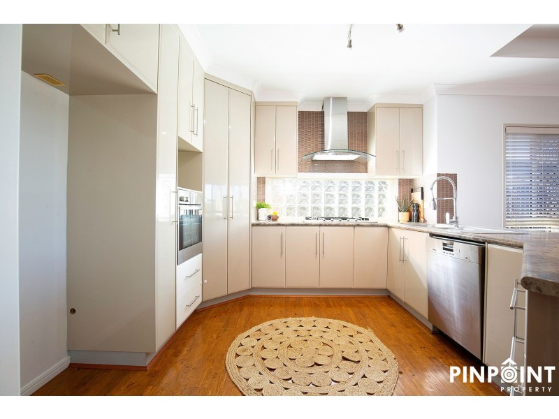 18 Portside Place, Shoal Point QLD 4750