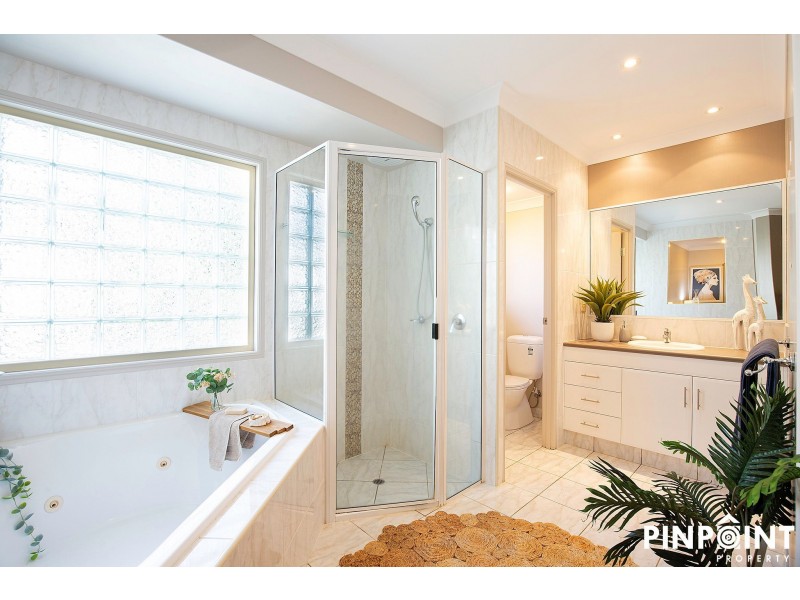 18 Portside Place, Shoal Point QLD 4750