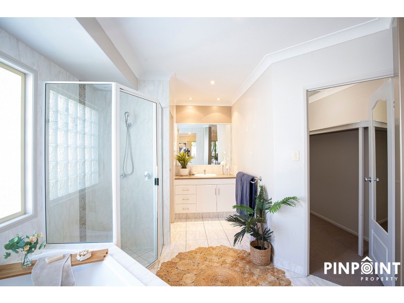 18 Portside Place, Shoal Point QLD 4750