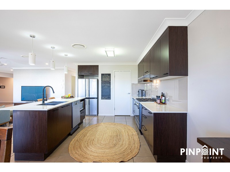 6 Ahern Court, Rural View QLD 4740