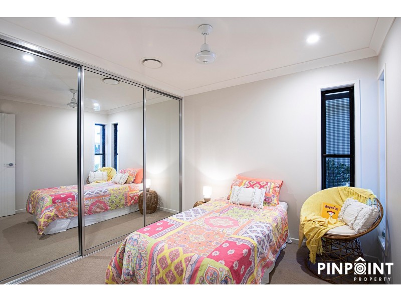 6 Ahern Court, Rural View QLD 4740