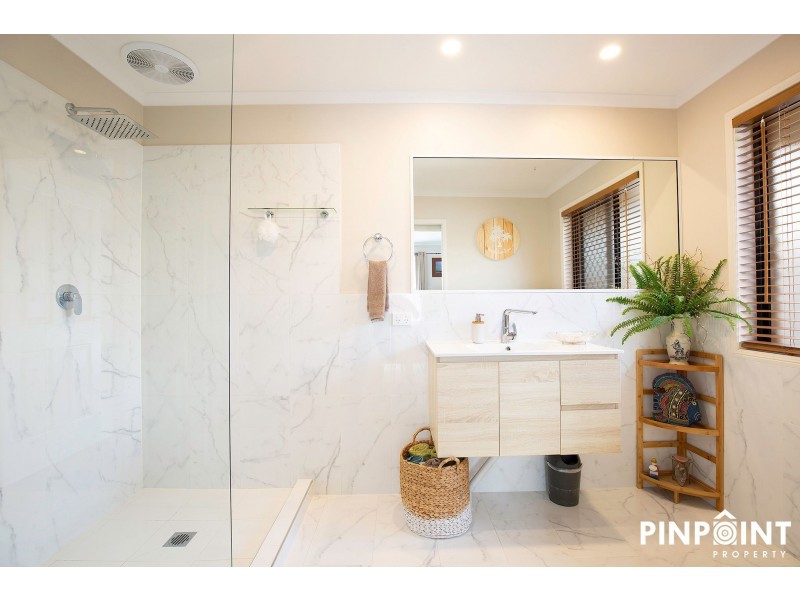 10 Skiddaw Street, Rural View QLD 4740