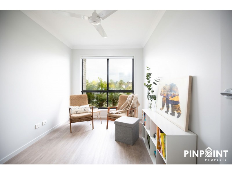 42 Thorn Avenue, Rural View QLD 4740