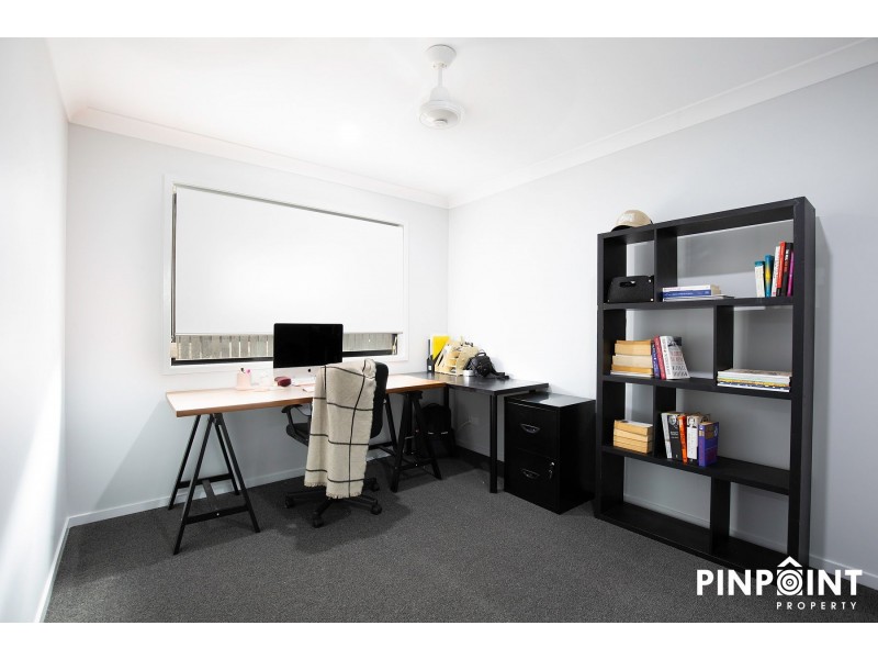 42 Thorn Avenue, Rural View QLD 4740