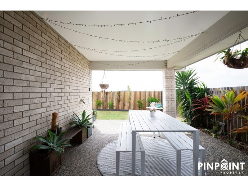 42 Thorn Avenue, Rural View QLD 4740