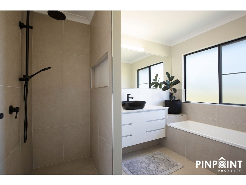 69 Stellajean Crescent, Alligator Creek QLD 4740