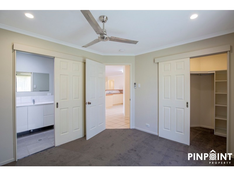 8 Dustwill Street, Eimeo QLD 4740