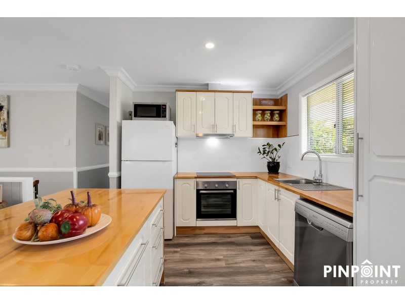 8 Noble Crescent, Mount Pleasant QLD 4740