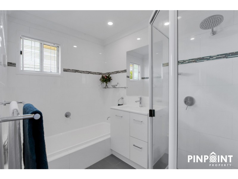 8 Noble Crescent, Mount Pleasant QLD 4740