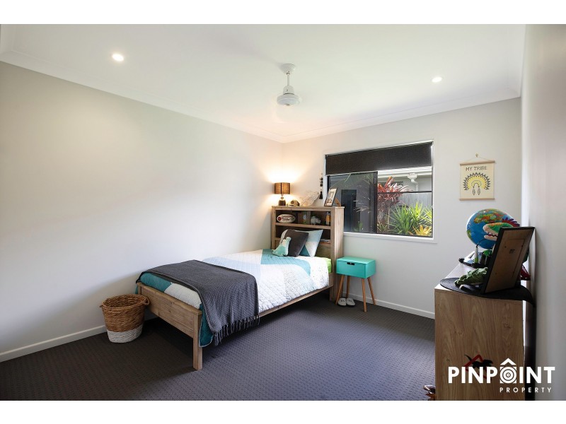 8 Wisteria Avenue, Bakers Creek QLD 4740