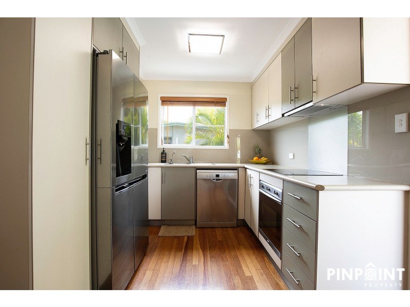 4 Jansen Street, Slade Point QLD 4740