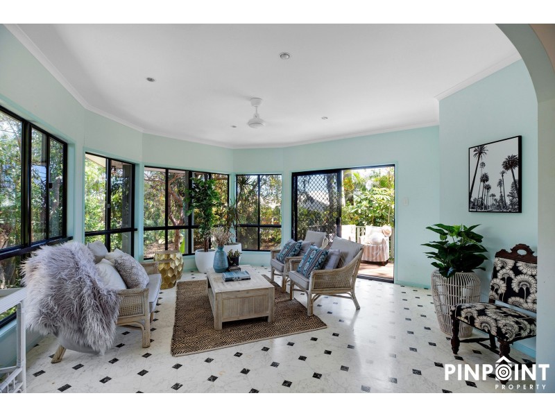 1 Mowlam Street, Eimeo QLD 4740