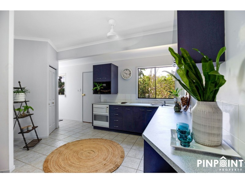 1 Mowlam Street, Eimeo QLD 4740