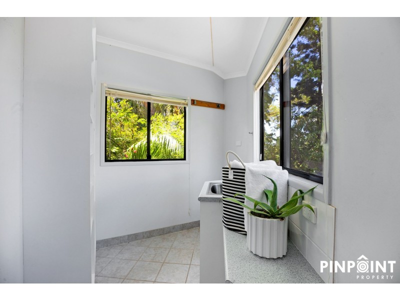 1 Mowlam Street, Eimeo QLD 4740