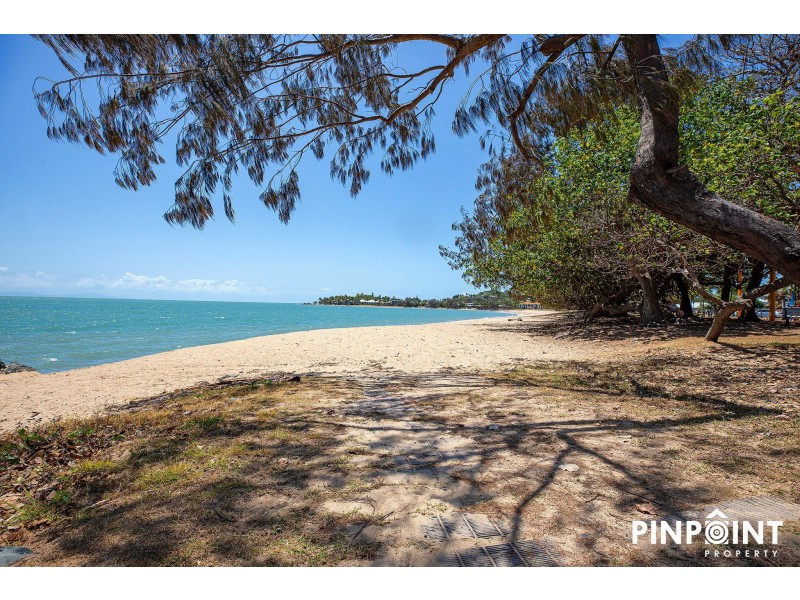 1 Mowlam Street, Eimeo QLD 4740