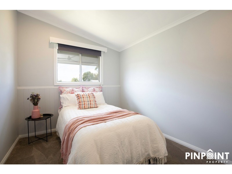 17 Douglas Street, West Mackay QLD 4740