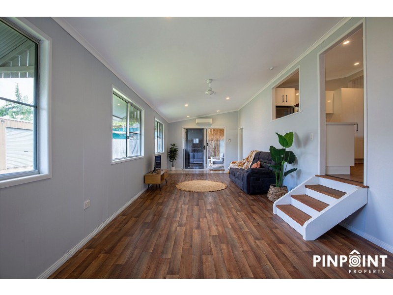 17 Douglas Street, West Mackay QLD 4740