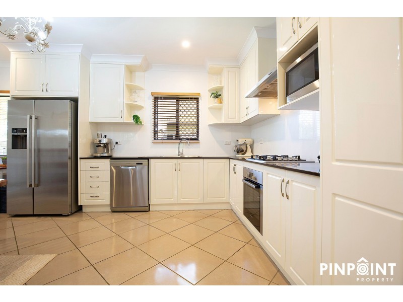 11 Jackson Street, West Mackay QLD 4740