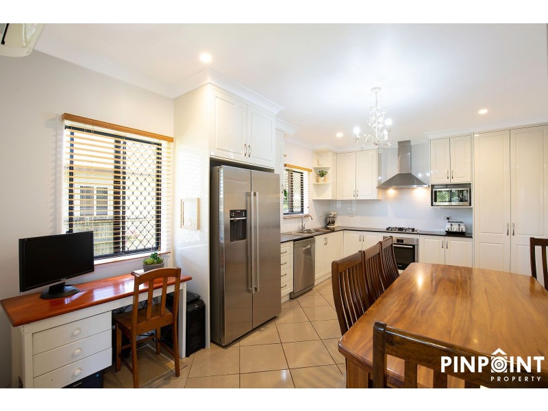 11 Jackson Street, West Mackay QLD 4740