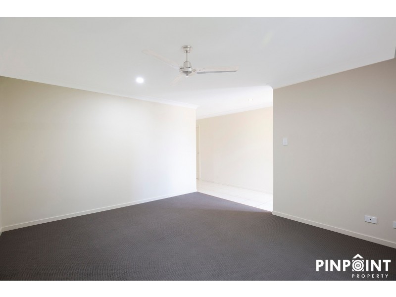 6 Halifax Place, Rural View QLD 4740