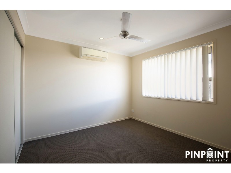 6 Halifax Place, Rural View QLD 4740