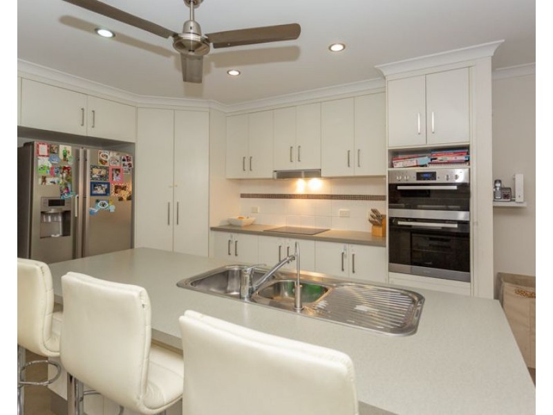 37 Turnbuckle Street, Bucasia QLD 4750