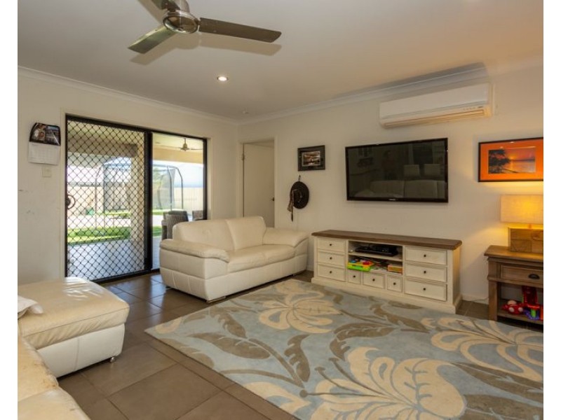 37 Turnbuckle Street, Bucasia QLD 4750