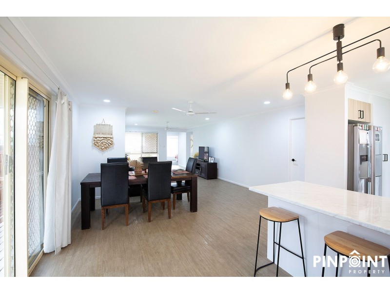 8 Kristy Crescent, Eimeo QLD 4740