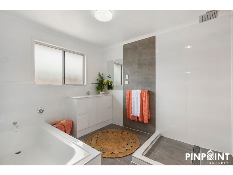 5 Danastas Avenue, Eimeo QLD 4740