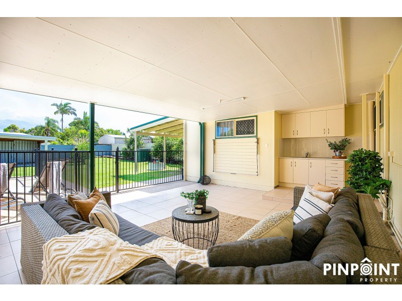 1 Emu Street, Slade Point QLD 4740