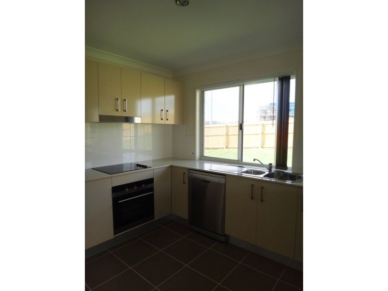 48 Avalon Drive, Rural View QLD 4740