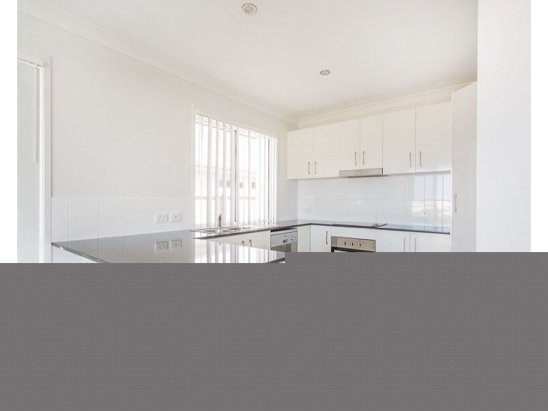 28 Phoenix Crescent, Rural View QLD 4740