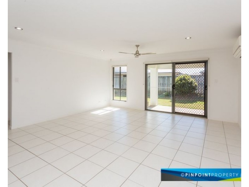 76 Newport Parade, Blacks Beach QLD 4740