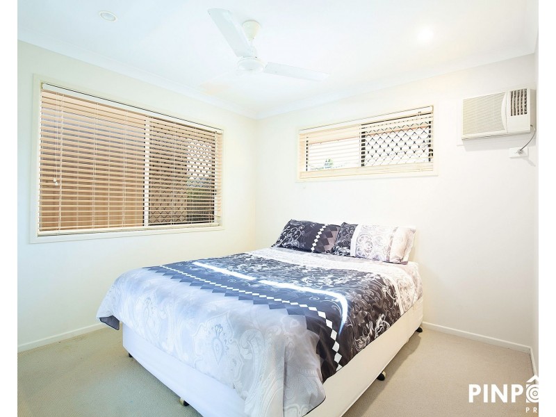 2/2 Dustwill Street, Eimeo QLD 4740