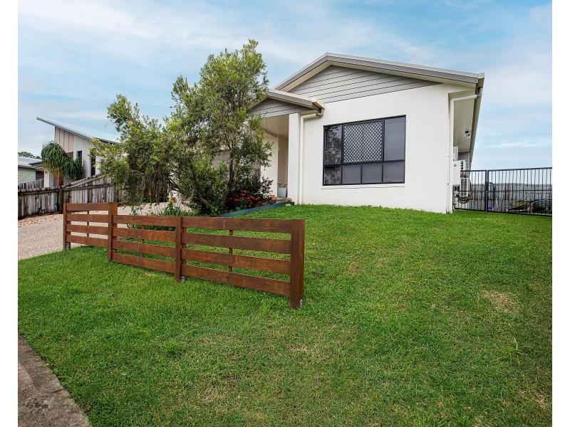 63 Montgomery Street, Rural View QLD 4740