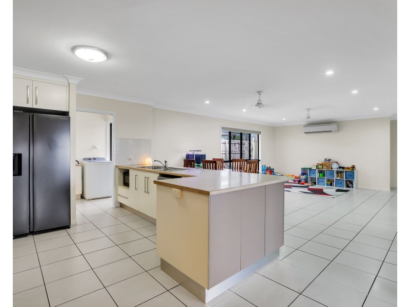 63 Montgomery Street, Rural View QLD 4740