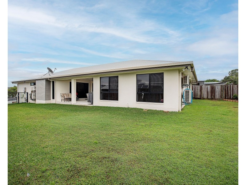 63 Montgomery Street, Rural View QLD 4740