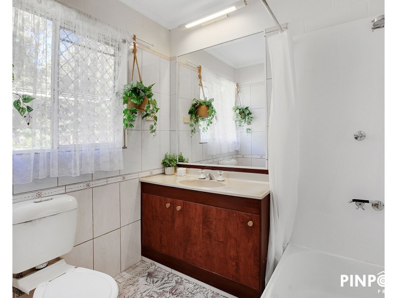 8 Jansen Street, Slade Point QLD 4740