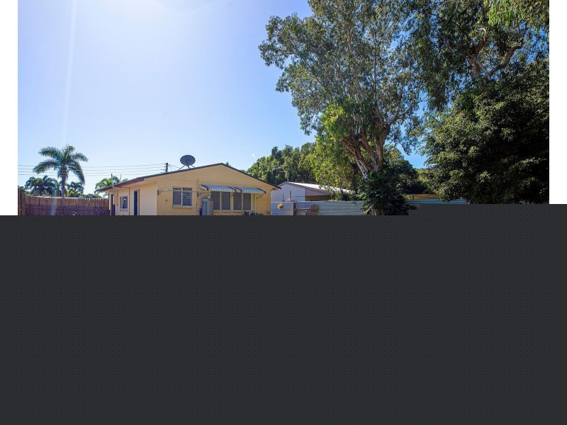 8 Jansen Street, Slade Point QLD 4740
