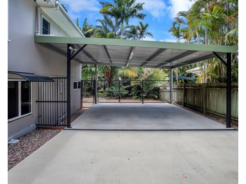 24 Waverley Street, Bucasia QLD 4750