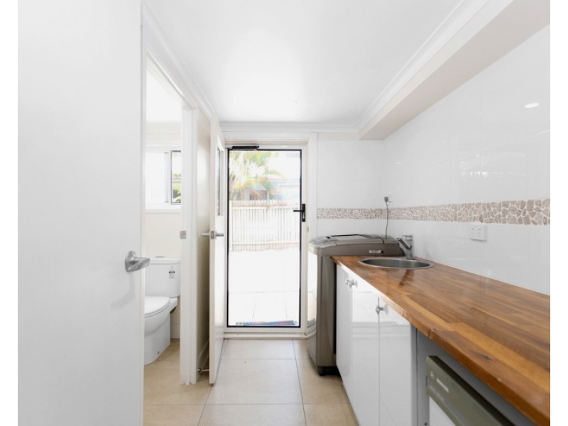 24 Waverley Street, Bucasia QLD 4750