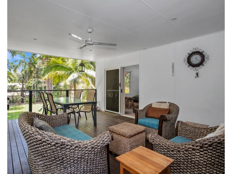 24 Waverley Street, Bucasia QLD 4750