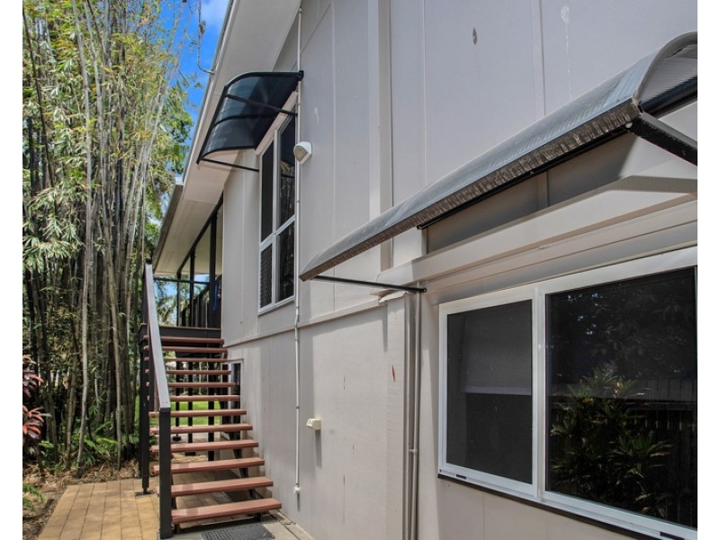 24 Waverley Street, Bucasia QLD 4750