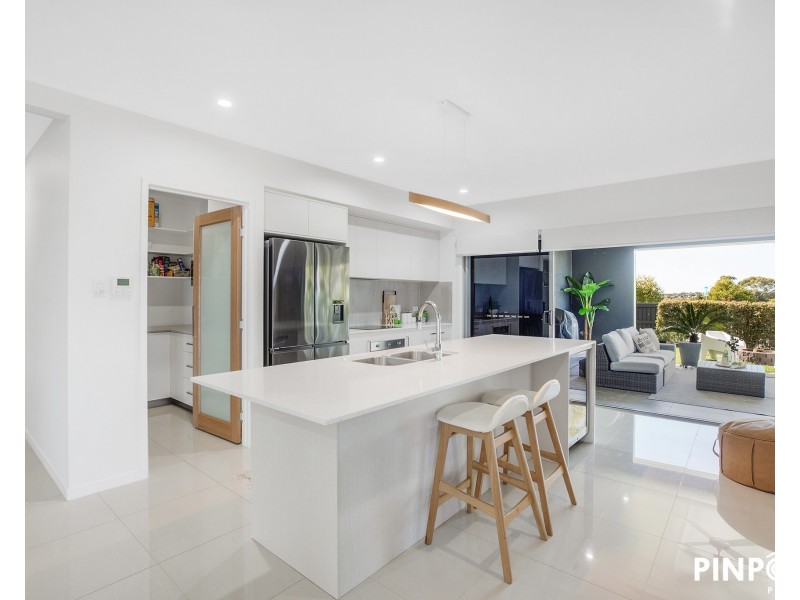 13 Darcy Boulevard, Beaconsfield QLD 4740