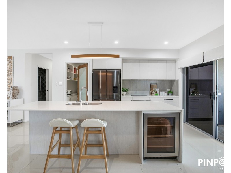 13 Darcy Boulevard, Beaconsfield QLD 4740